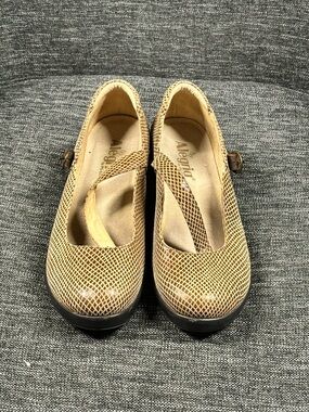 Alegria Tan Textured Mary Jane Flats